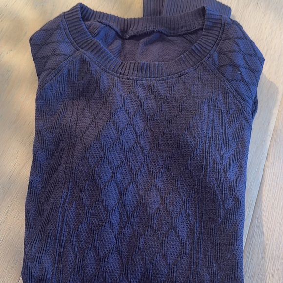 Lululemon Rest Less Pullover Navy Blue Textured Baselayer thumbholes long sleeve - Picture 7 of 7